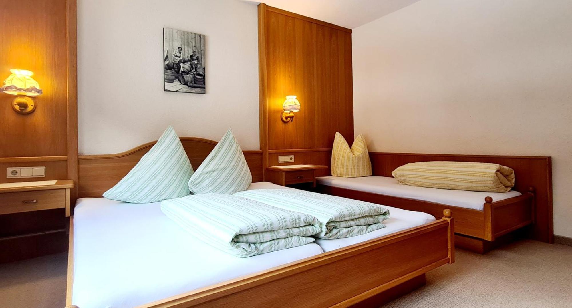 Ferienwohnung Casa Marmota Ischgl Zimmer foto